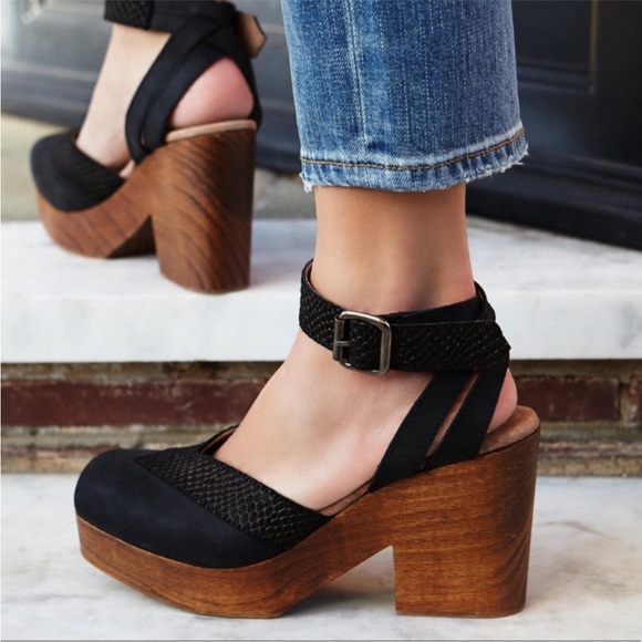 Free People Shoes - FREE PEOPLE Walk This Way Platform Clogs Mary Jane Snake Embossed Leather 40